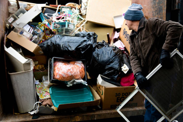 Best Commercial Junk Removal  in Mcewen, TN